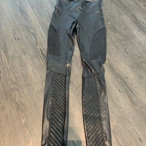 2 Pairs of SPANX Leggings -Brand New with Tags